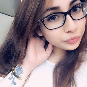 Meet your Posher, Itzel